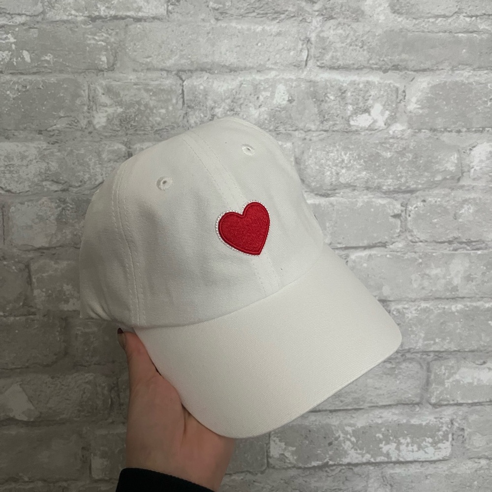 CJ Hendry x Tony’s Chocolonely White Cap
